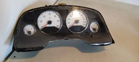 Opel Zafira A Speedometer (instrument cluster) 24461761