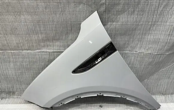Jaguar E-Pace Fender
