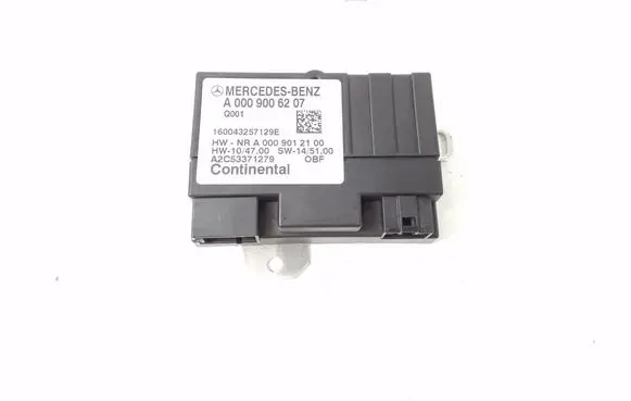 Infiniti Q30 Fuel injection pump control unit/module A0009006207