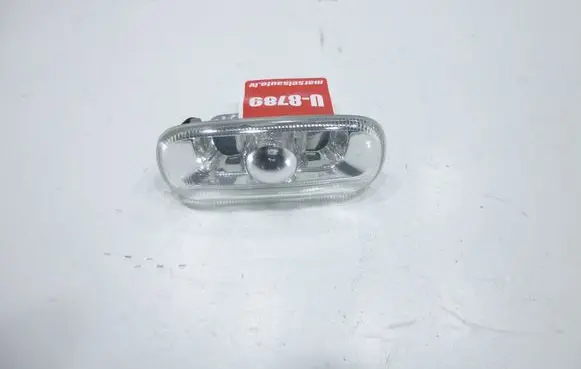 Audi A4 S4 B7 8E 8H Front fender indicator light 8E0949127