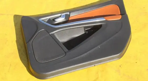 Volvo V60 Front door card panel trim