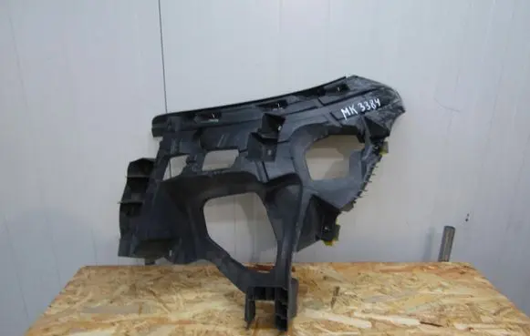 Renault Megane III Front bumper mounting bracket 620342583R