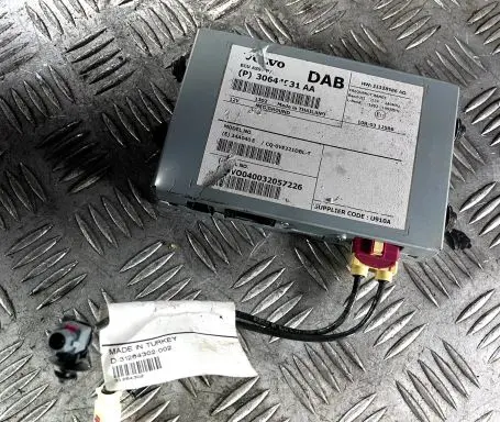 Volvo S80 Aerial antenna amplifier 30644931AA 30644931
