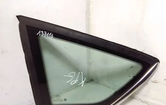 Ford C-MAX II Rear side window
