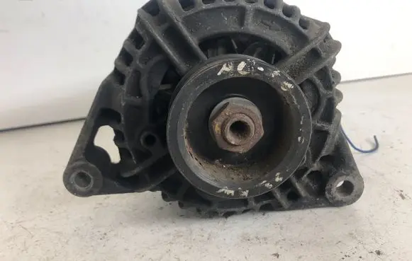 Audi A6 S6 C5 4B Generator/alternator 078903016AB