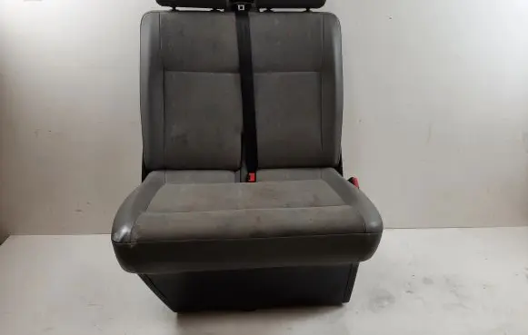 Volkswagen Transporter - Caravelle T5 Front double seat 7H0881303F