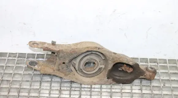 Chrysler 300C Rear upper control arm/wishbone