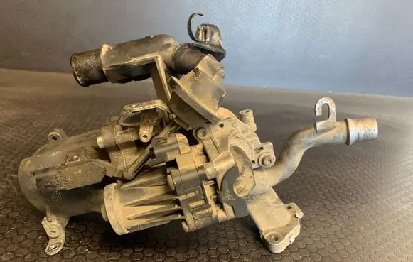 Peugeot 5008 EGR valve 1302009852 50563902