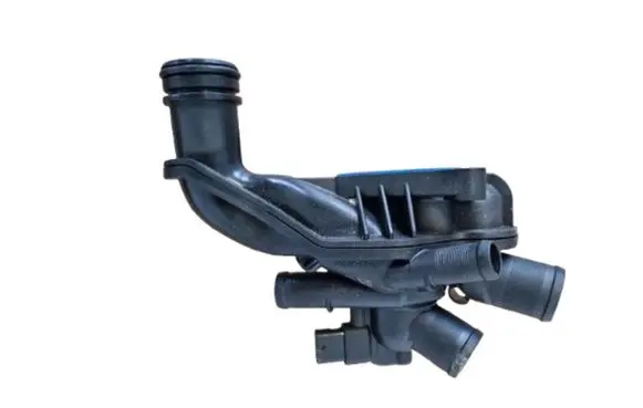 Volkswagen Golf VII Thermostat housing 04L121071E V759927780