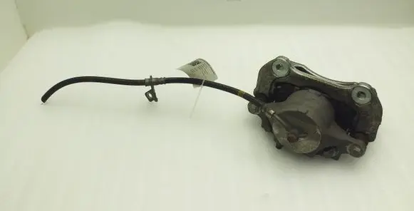 Hyundai Kona I Front brake caliper E6C1DT10