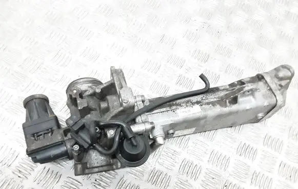 Volvo V50 EGR valve cooler 30757742