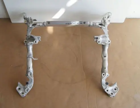 Audi A5 8T 8F Front axle beam 