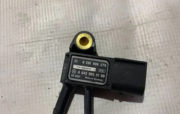 Mercedes-Benz ML W164 Exhaust gas pressure sensor A6429050100 6429050100