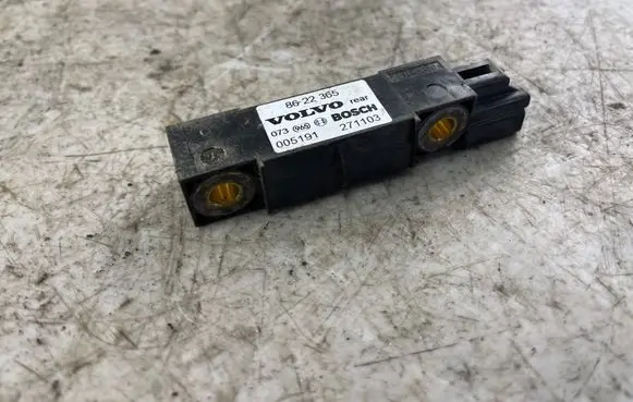 Volvo V70 Airbag deployment crash/impact sensor 8622365 005191 271103