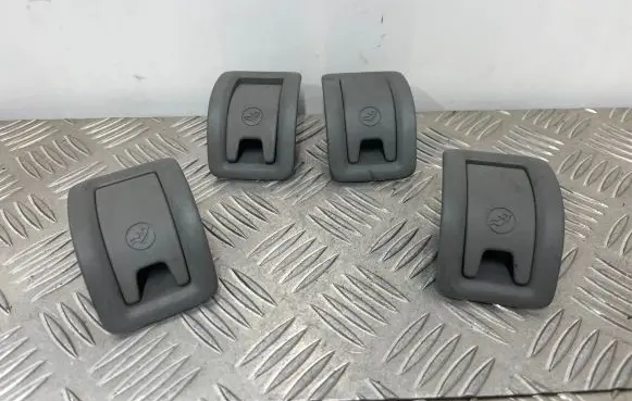 Audi Q7 4M ISOFIX cover 4M0887233 4M0887187
