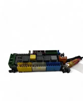 Mercedes-Benz GLS X166 Fuse module A1669063901