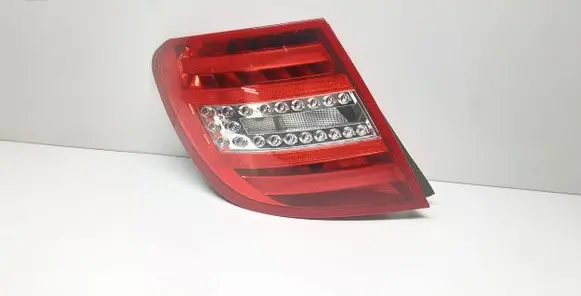 Mercedes-Benz C W204 Rear/tail lights 2048206264