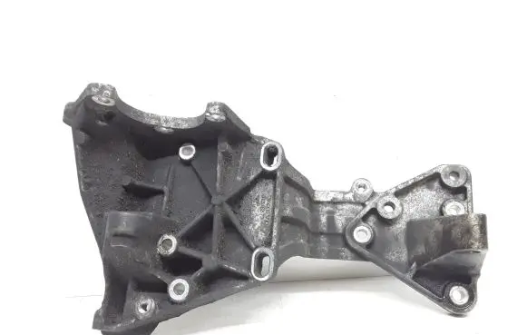 Volvo V60 Generator/alternator bracket 31316673