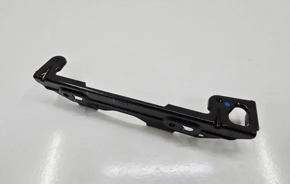 BMW 3 F30 F35 F31 Radiator support slam panel bracket 7266168