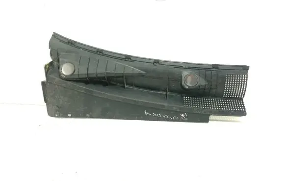 Wiper trim