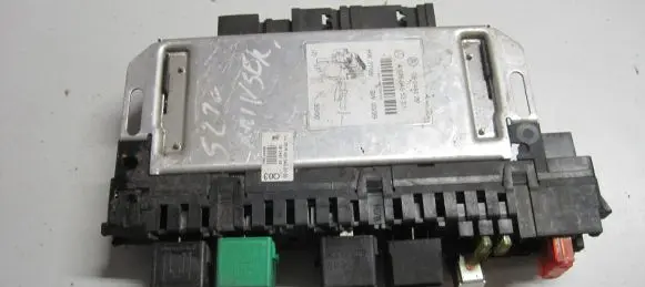 Mercedes-Benz CL C215 Fuse module A0325458332