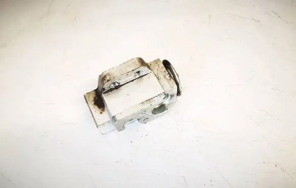 Air conditioning (A/C) expansion valve