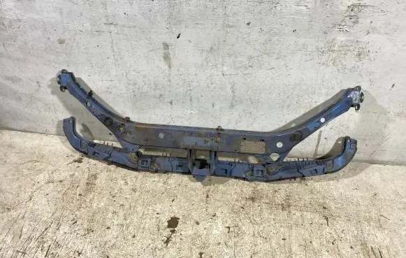 Top upper radiator support slam panel