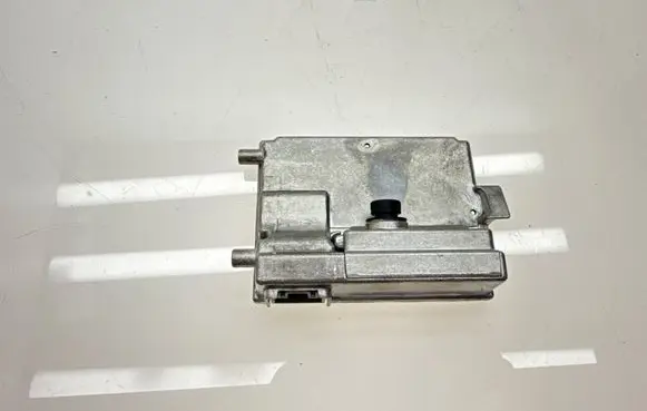 Windshield/windscreen camera