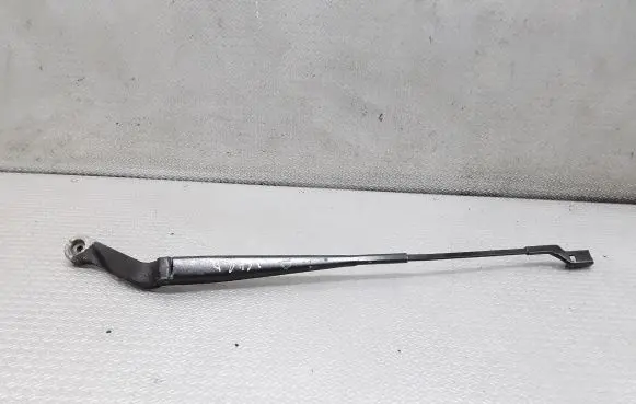 Peugeot Boxer Front wiper blade arm