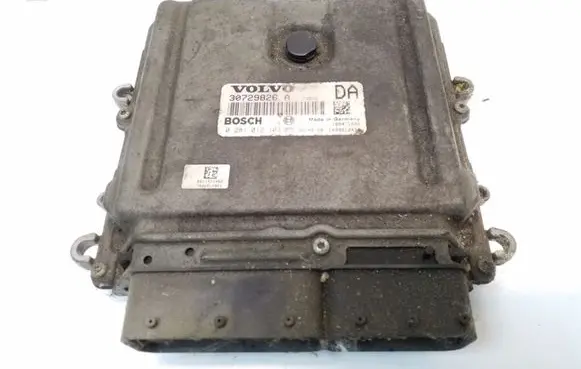 Volvo S60 Engine control unit/module 30729826A 0281012103