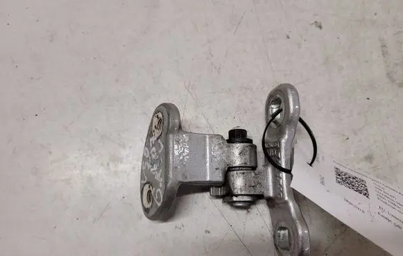 Volvo V50 Rear door upper hinge 30784891