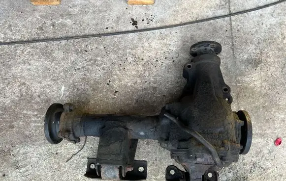 Nissan Navara D22 Front differential 