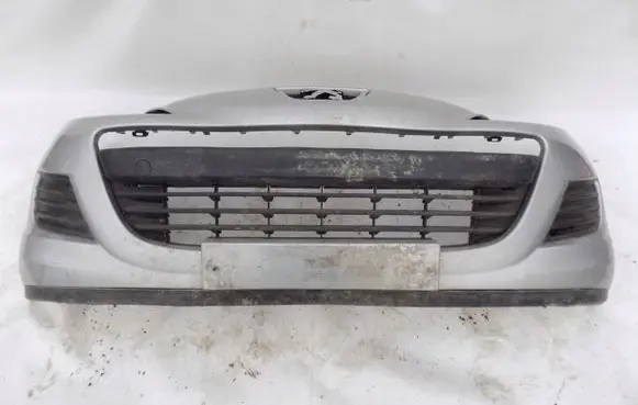 Peugeot 207 Front bumper