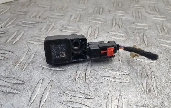Opel Insignia A Airbag deployment crash/impact sensor 13502341