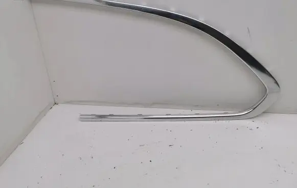 BMW 5 F10 F11 Rear side glass trim 7248805