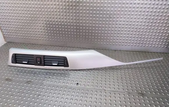 BMW 3 F30 F35 F31 Radio/GPS head unit trim S26372321 9231206
