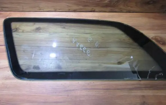 Ford Mondeo MK II Rear side window