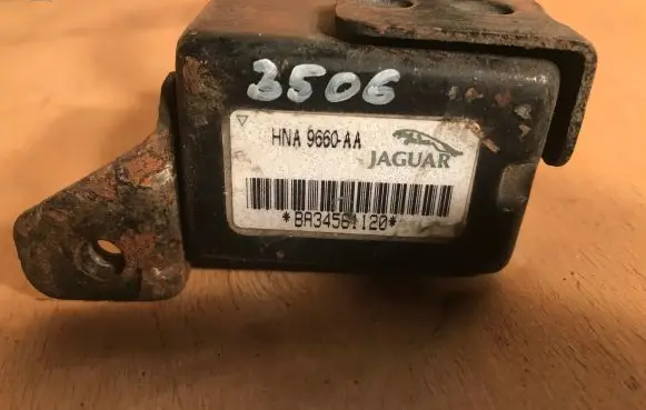 Jaguar XJ X300 Airbag deployment crash/impact sensor HNA9660AA