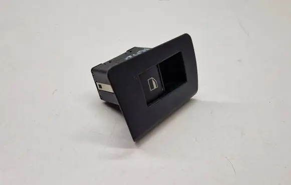 BMW X5 E53 Electric window control switch 8385955