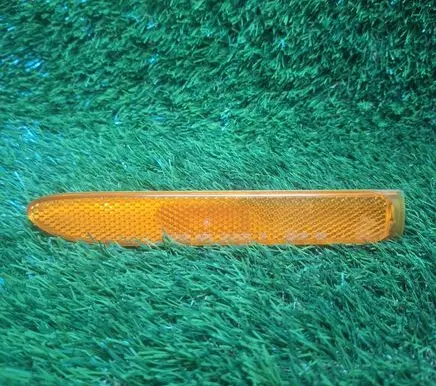 Jaguar S-Type Front bumper turn signal 4R8351500AC
