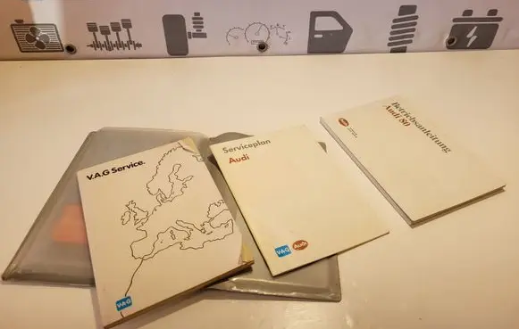 Audi 80 90 S2 B4 Owners service history hand book 