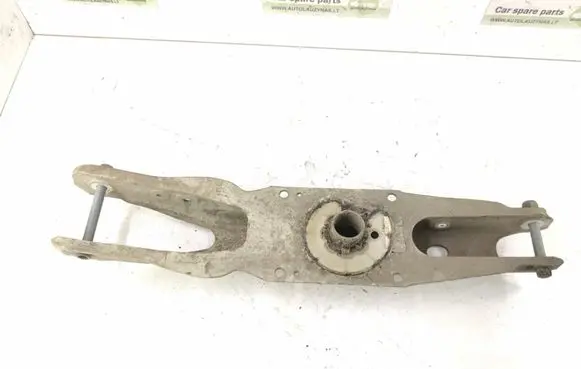 Mercedes-Benz B W246 W242 Rear control arm A2463520202 2463520202