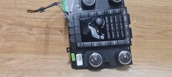 Volvo S60 Climate control unit 30795265