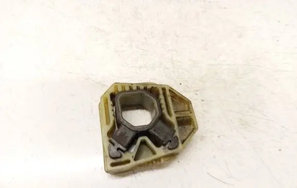 Seat Altea Radiator mount bracket 1Z0121367