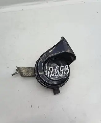 BMW X3 E83 Horn signal 024148