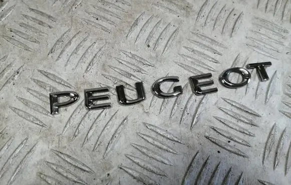 Peugeot Partner III Manufacturer badge logo/emblem 