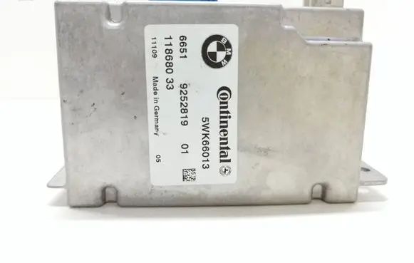 BMW 5 F10 F11 Camera control unit module 6651925281901 11868033 5WK66013