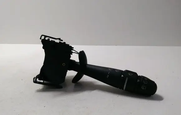 Renault Laguna II Wiper control stalk 8200012244