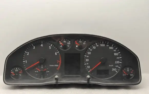 Audi A6 Allroad C5 Speedometer (instrument cluster) 4B0919881A 110008890017