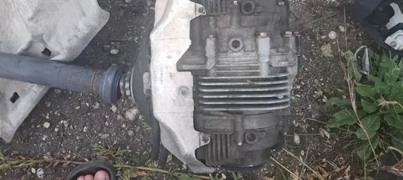 BMW X5 E70 Rear differential P759526102 TK0346087AGT369